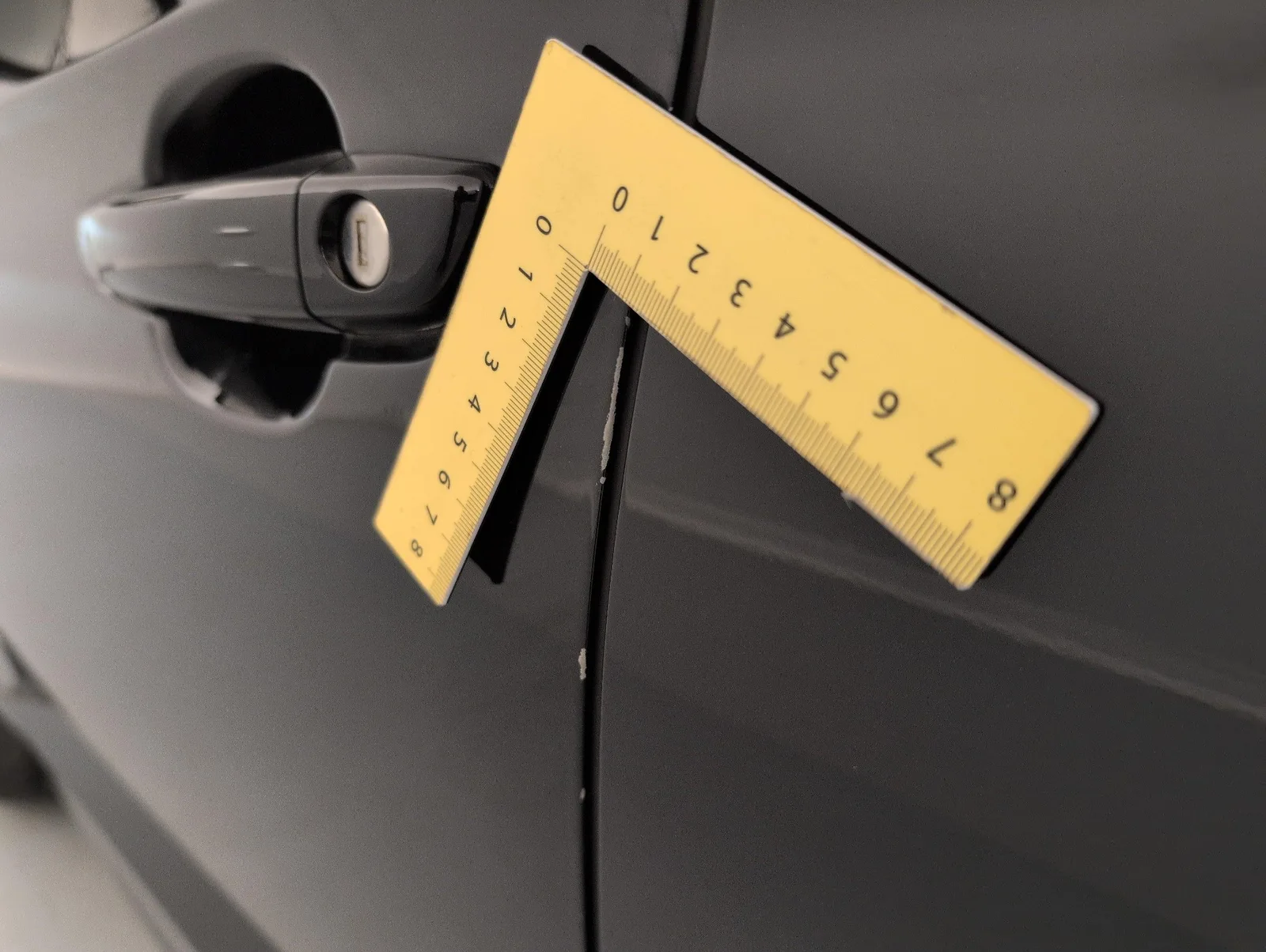 Opel Grandland — Porta lateral