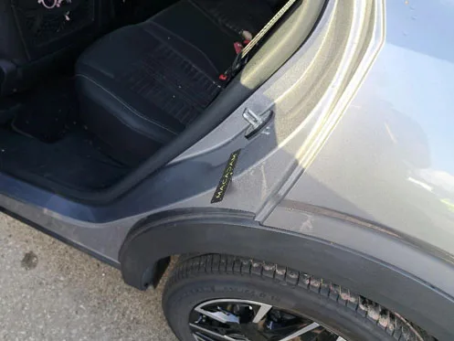 Peugeot 3008 — Soleira esquerda