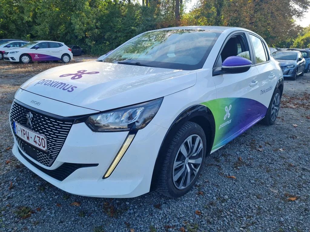 Peugeot e-208