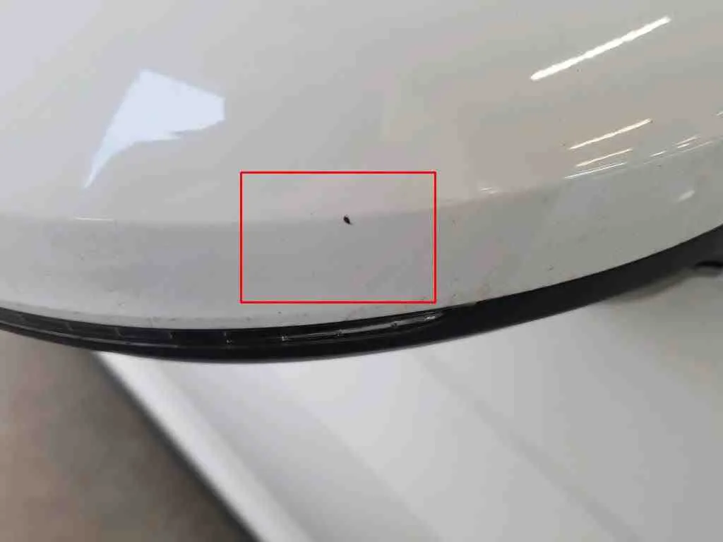 Volkswagen Tiguan — Carcaça do retrovisor exterior direito