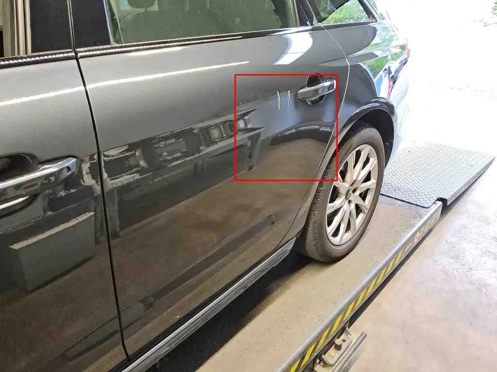 Audi A4 — Porta traseira esquerda