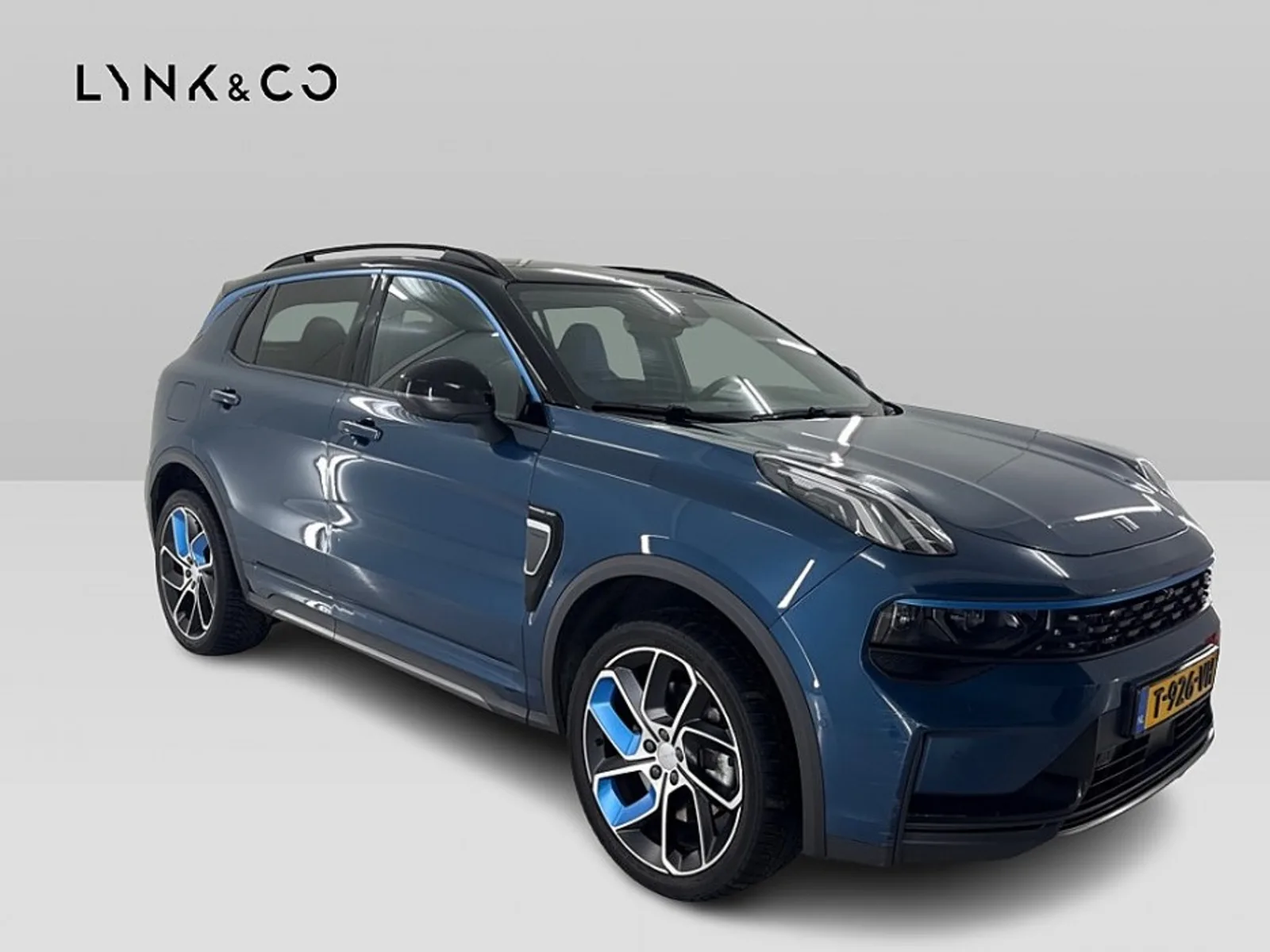 Lynk&Co 01