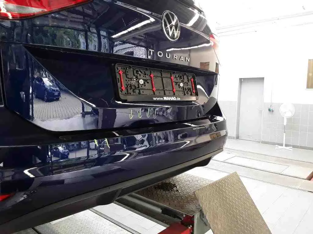 Volkswagen Touran — Mala / tampa traseira