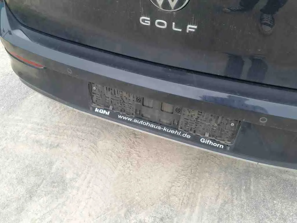Volkswagen Golf — Para-choques traseiro