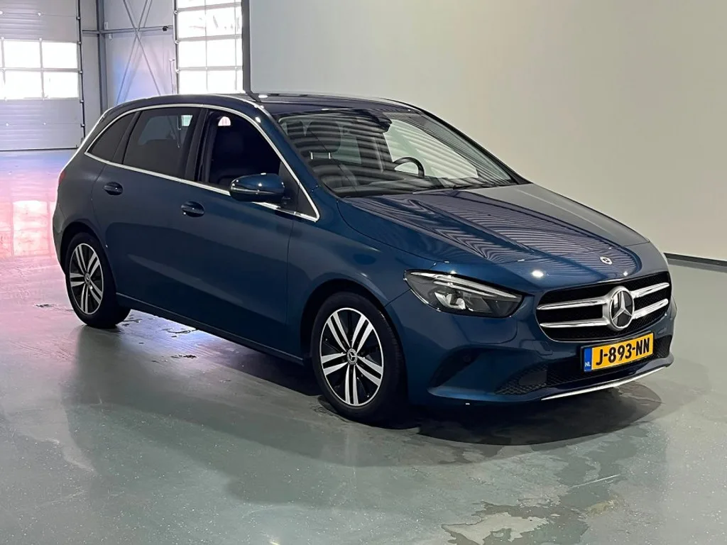 Mercedes-Benz B