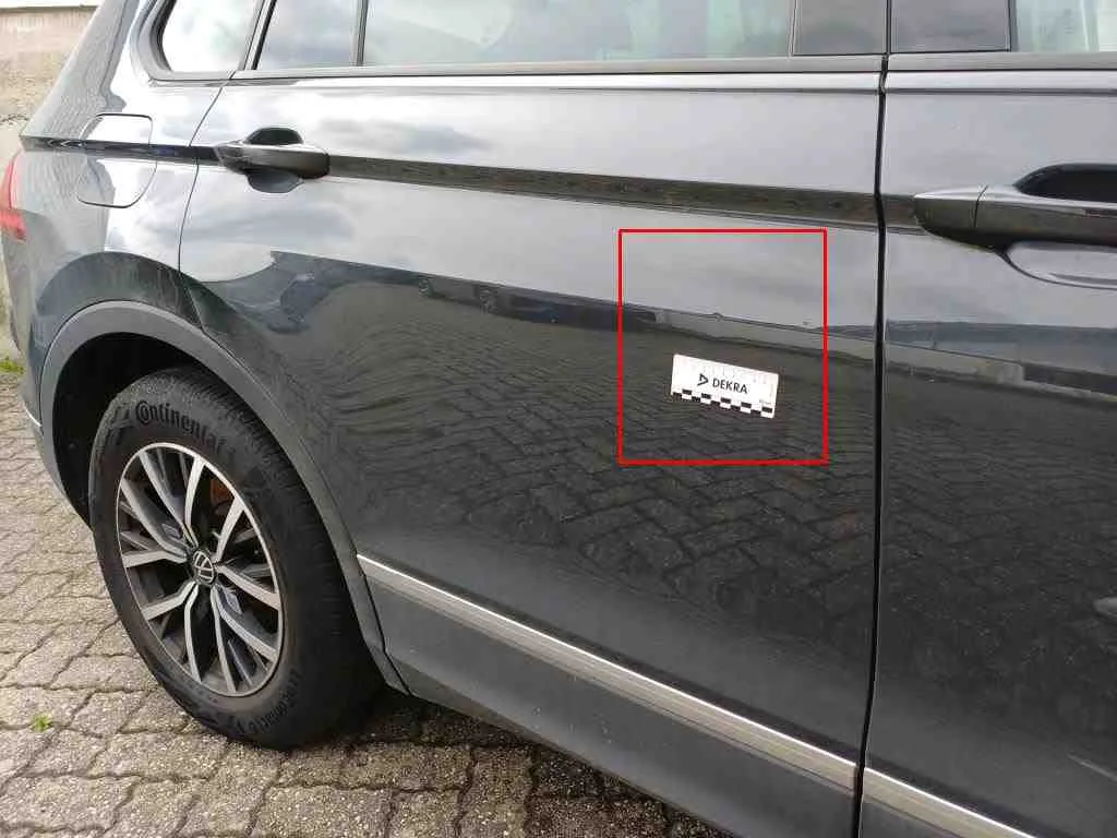 Volkswagen Tiguan — Porta traseira direita