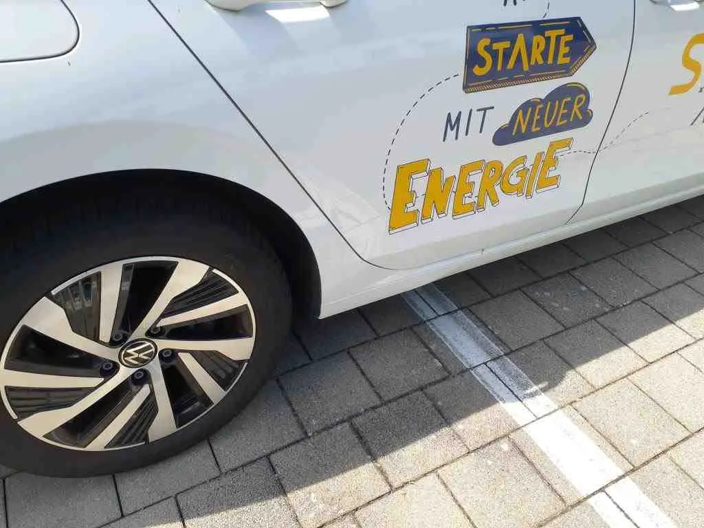 Volkswagen Golf — Painel traseiro direito