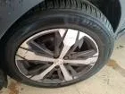 Peugeot 5008 — Pneu dianteiro esquerdo