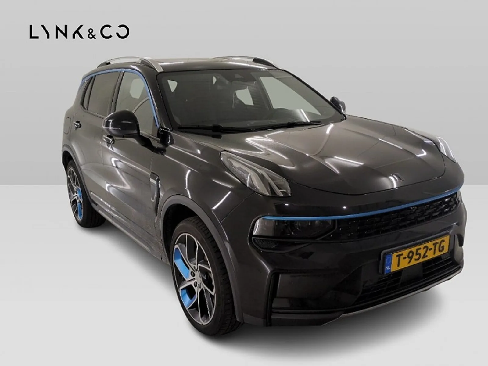 Lynk&Co 01