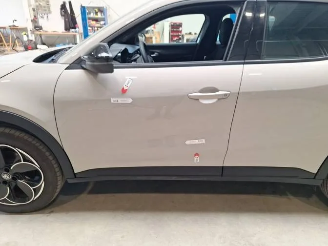 Alfa Romeo Junior — Porta dianteira esquerda