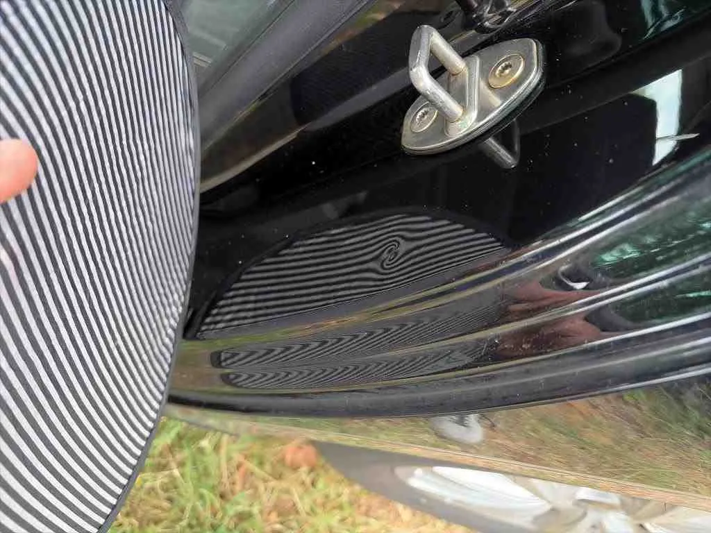 Volkswagen Passat — Pilar C esquerdo
