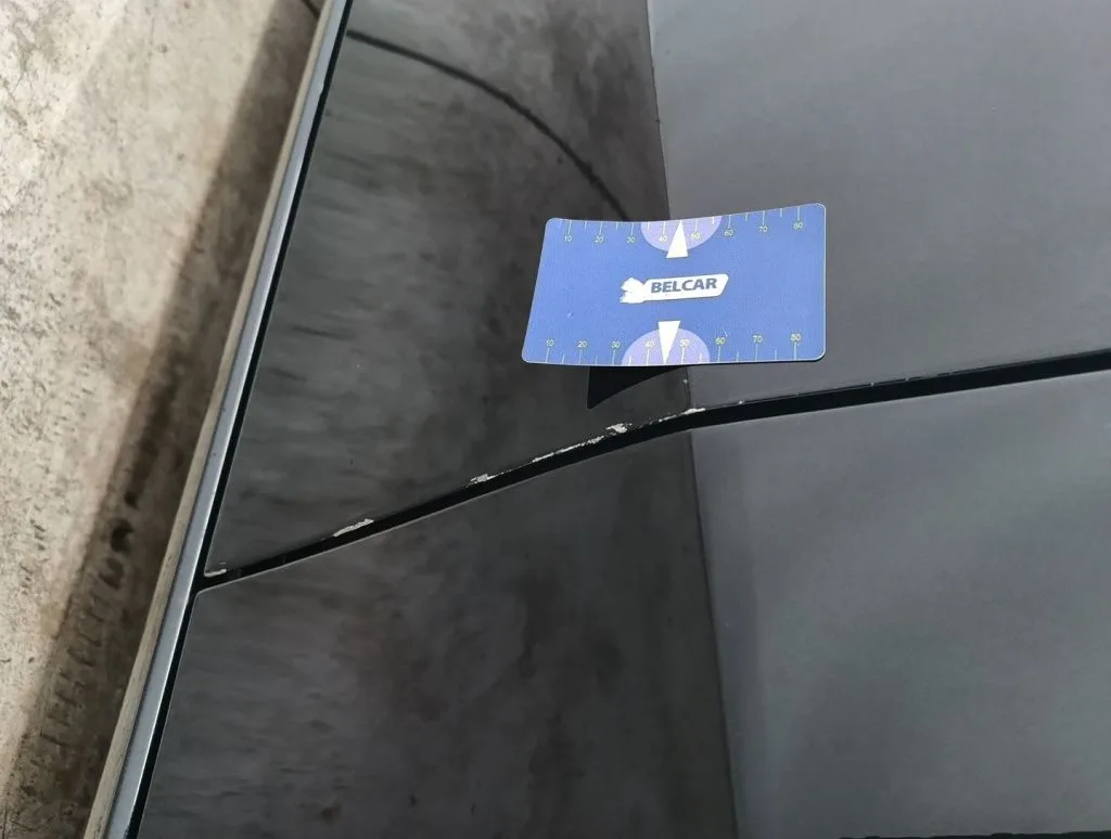 Mercedes-Benz A — Porta dianteira esquerda