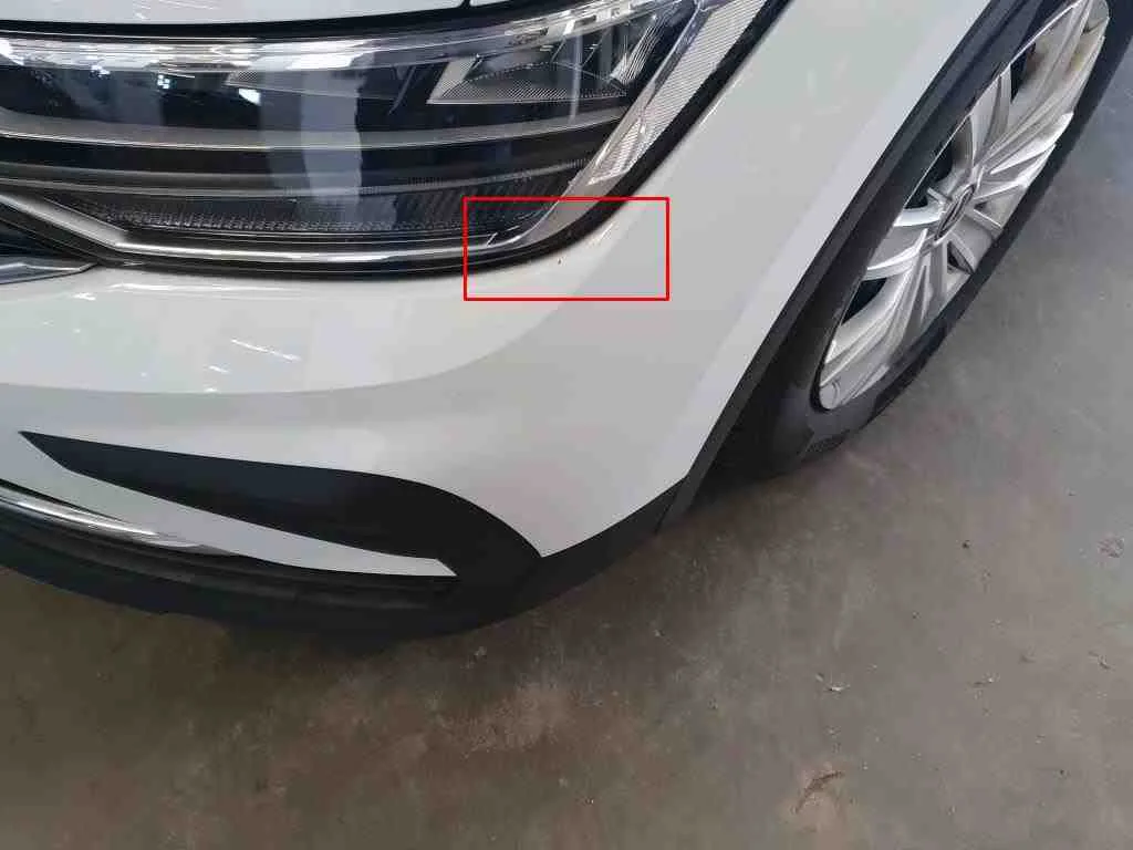 Volkswagen Tiguan — Frente