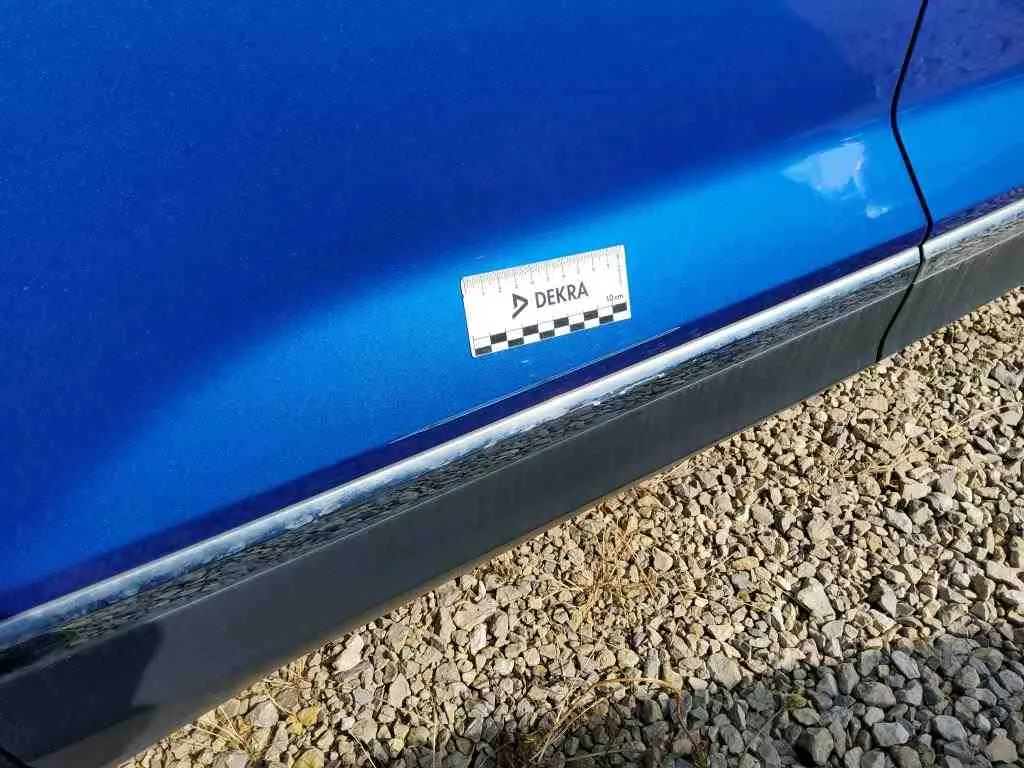 Volkswagen T-ROC — Porta traseira direita