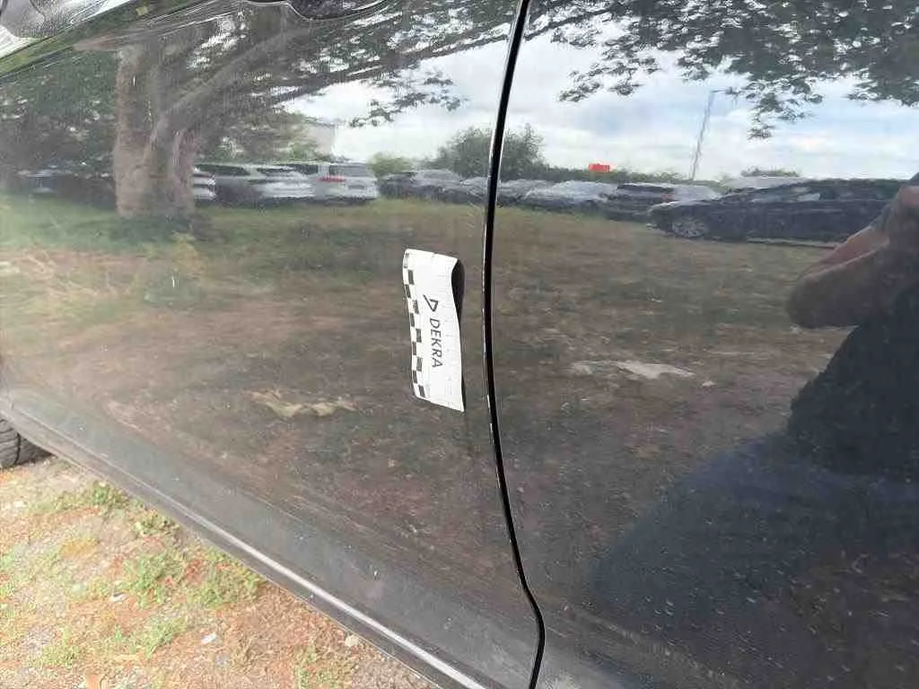 Volkswagen Passat — Porta dianteira esquerda