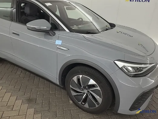 Volkswagen ID.5 — Guarda-lamas dianteiro direito