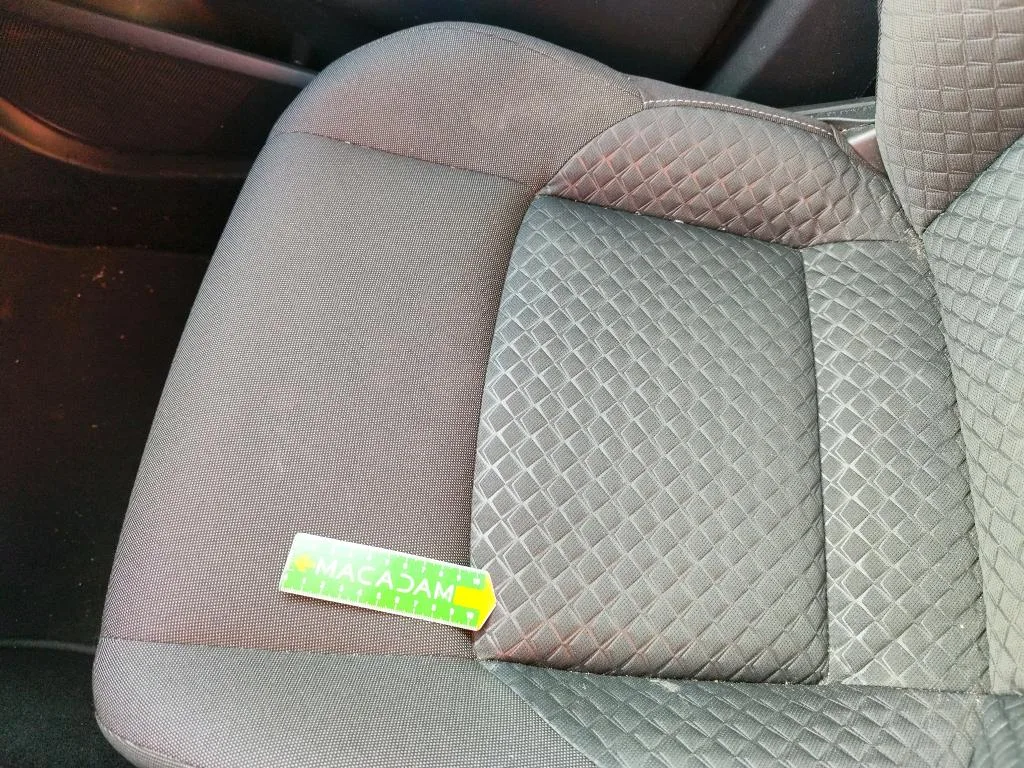 Toyota C-HR — Interior