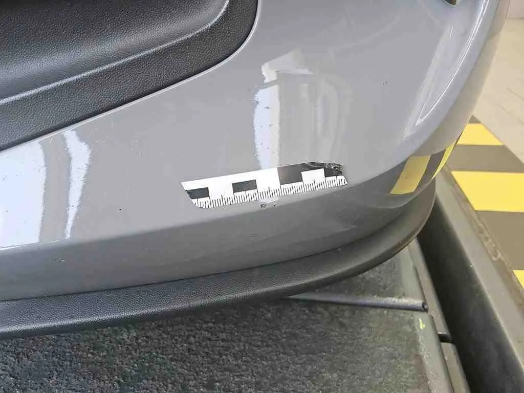 Volkswagen ID.3 — Para-choques traseiro esquerdo