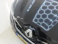 Renault Arkana — Capô do motor