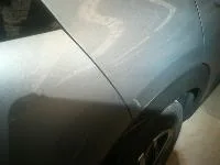 Peugeot e-2008 — Guarda-lamas traseiro direito