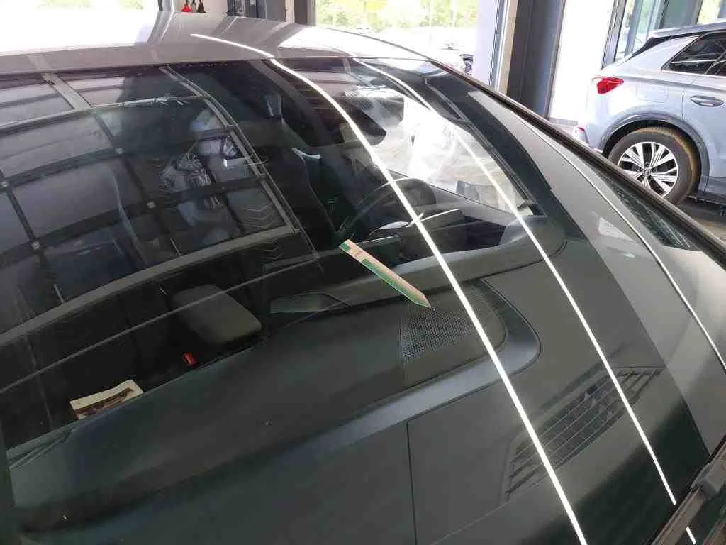 Cupra Born — Para-brisas