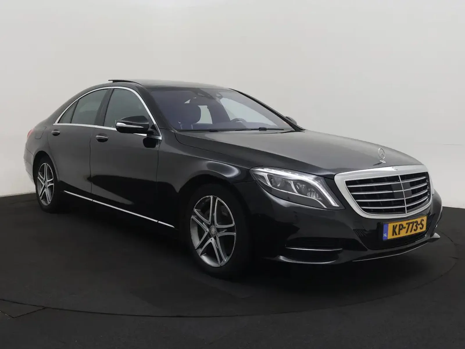 Mercedes-Benz S