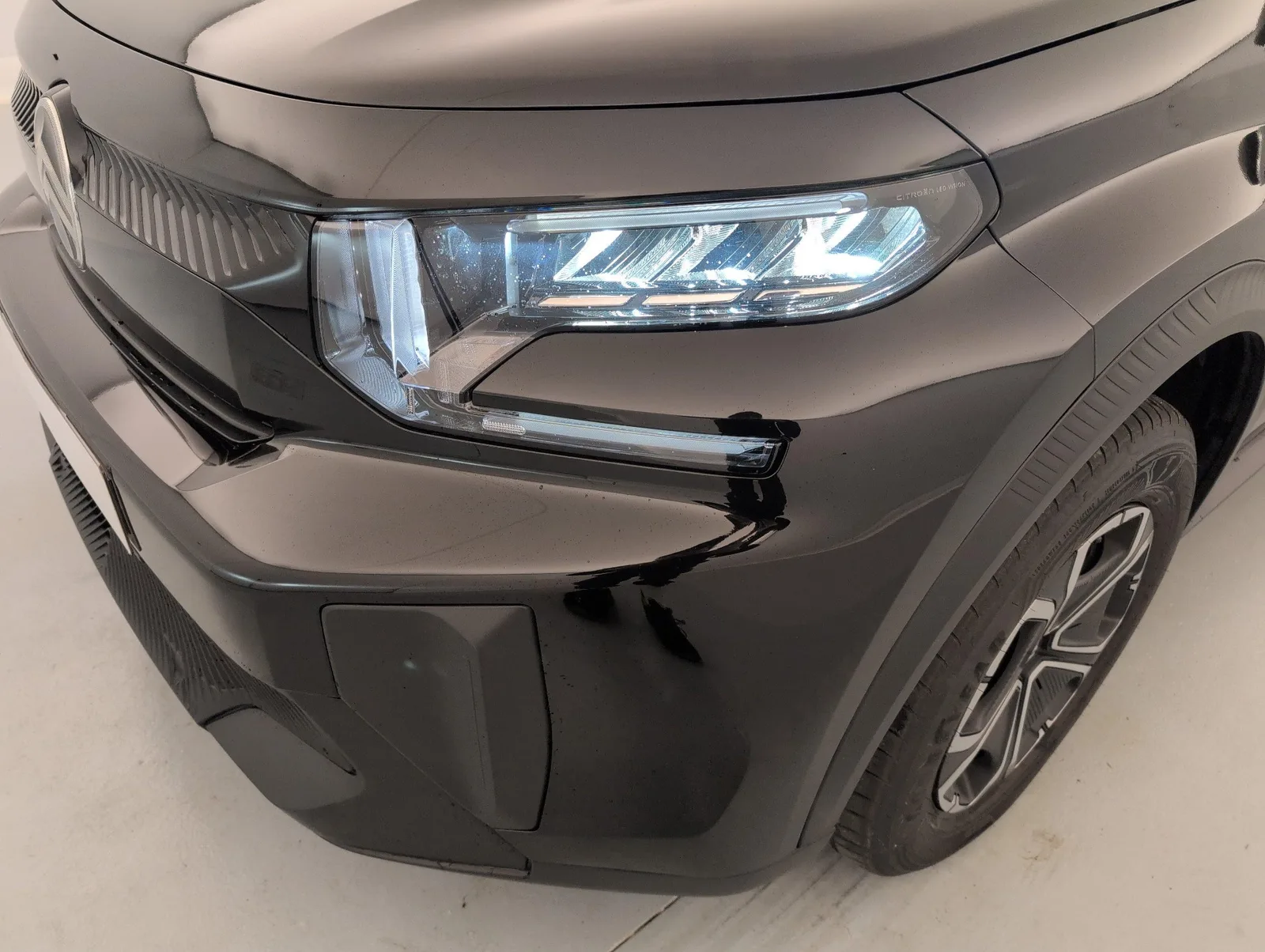 Citroën C3 — Para-choques dianteiro direito