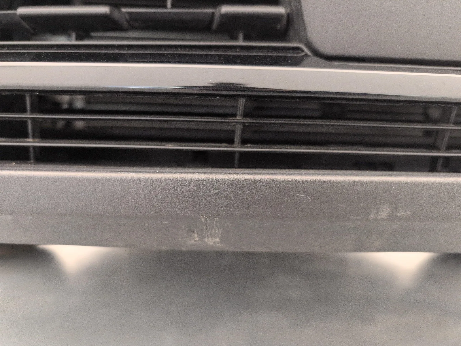Opel Grandland — Para-choques dianteiro inferior