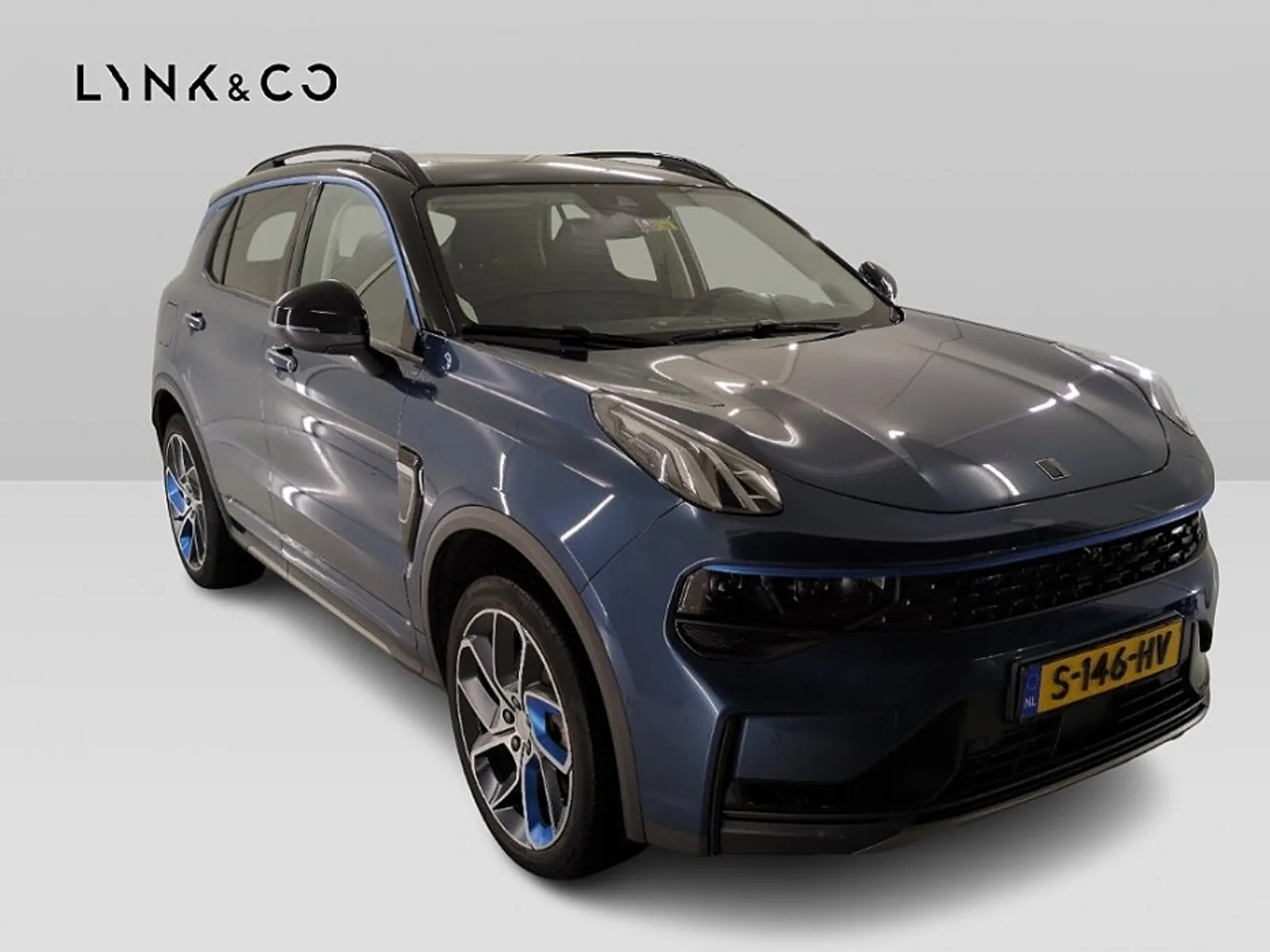 Lynk&Co 01