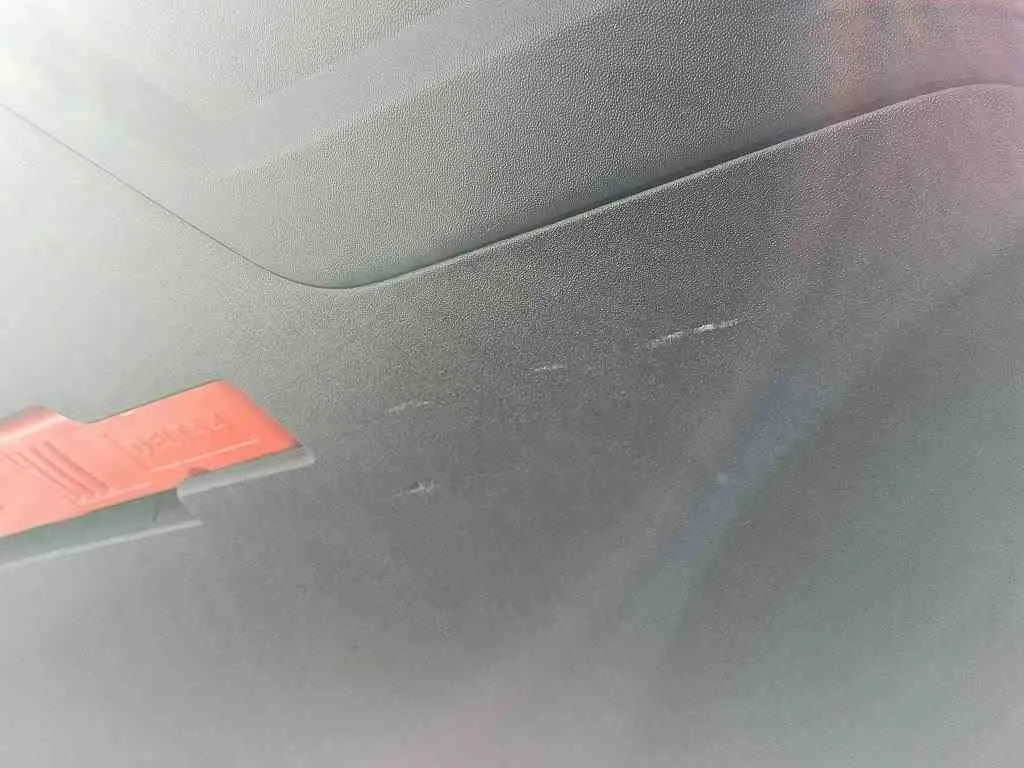 Volkswagen ID.3 — Revestimento da tampa traseira