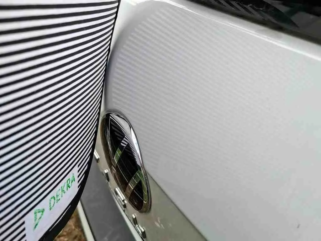 Volkswagen Tiguan — Tampa da mala / porta traseira
