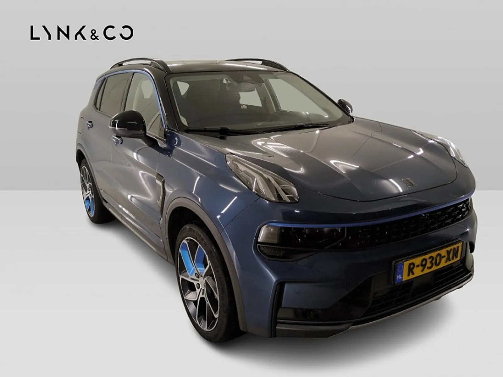 Lynk&Co 01