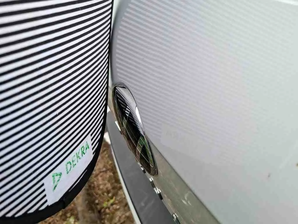 Volkswagen Tiguan — Tampa da mala / porta traseira