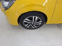 Peugeot 208 — Jante dianteira esquerda