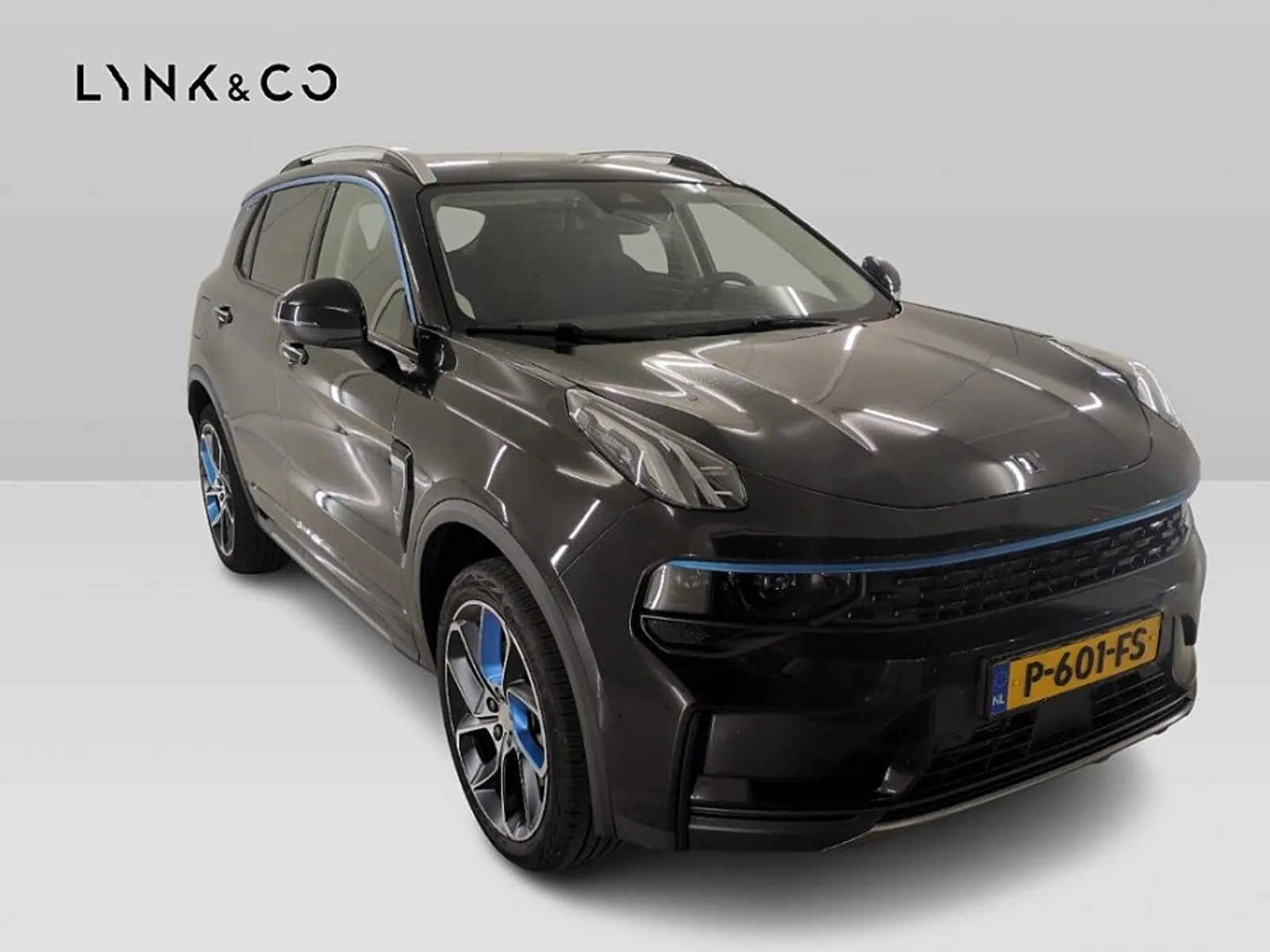 Lynk&Co 01