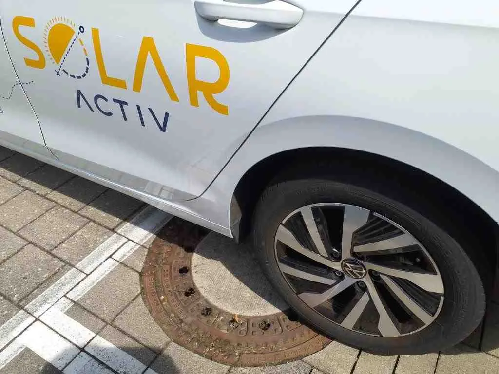 Volkswagen Golf — Painel traseiro esquerdo