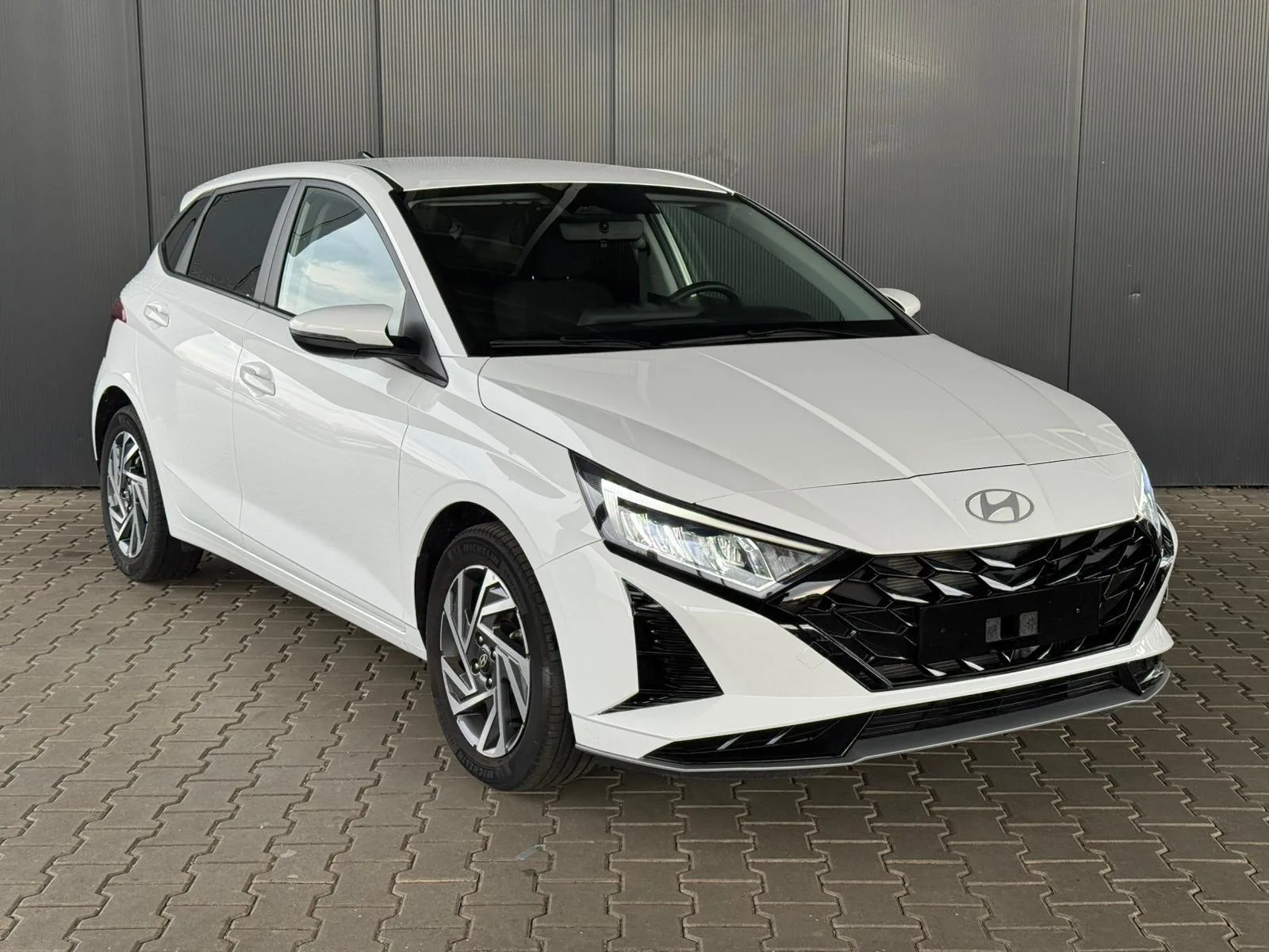 Hyundai i20