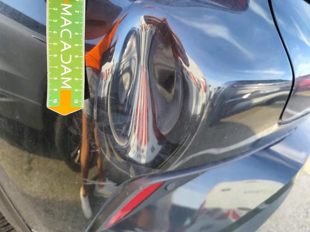 Toyota C-HR — Para-choques traseiro