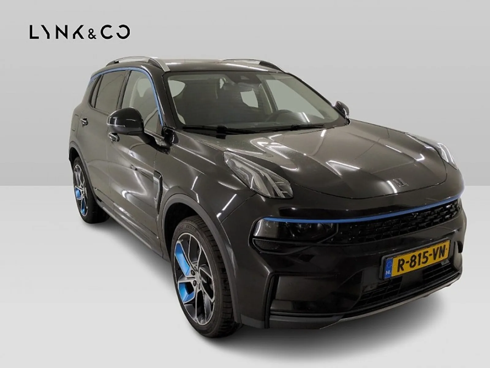 Lynk&Co 01