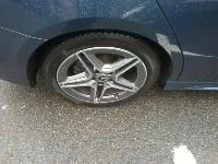 Mercedes-Benz A — Jante especial 18" traseira direita