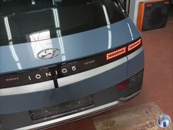 Hyundai Ioniq 5 — Tampa traseira