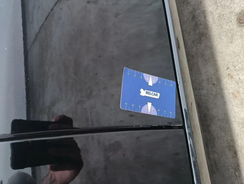 Mercedes-Benz A — Porta dianteira direita