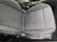 Volkswagen Golf — Banco dianteiro direito