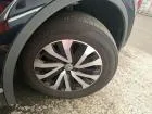 Volkswagen Touareg — Pneu dianteiro direito