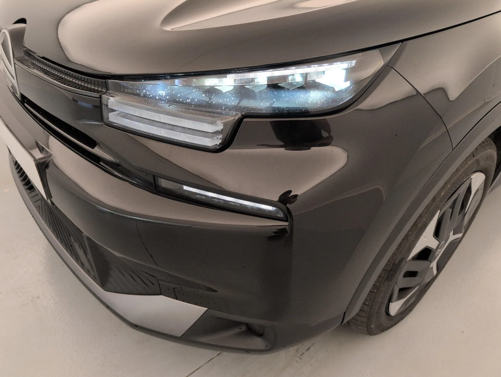 Citroën C4 — Para-choques dianteiro, lado direito