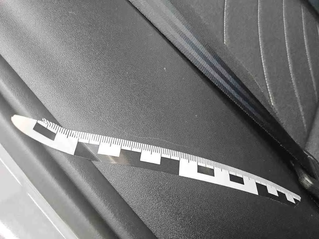 Volkswagen ID.3 — Soleira traseira direita